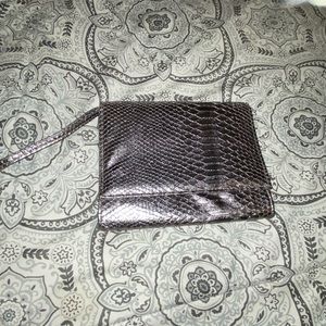 Wristlet / clutch purse snake skin faux leathe